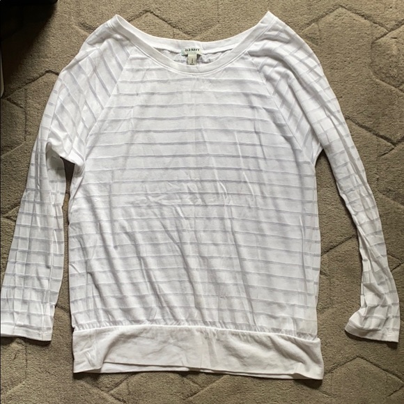 Old Navy White Top - Picture 1 of 6